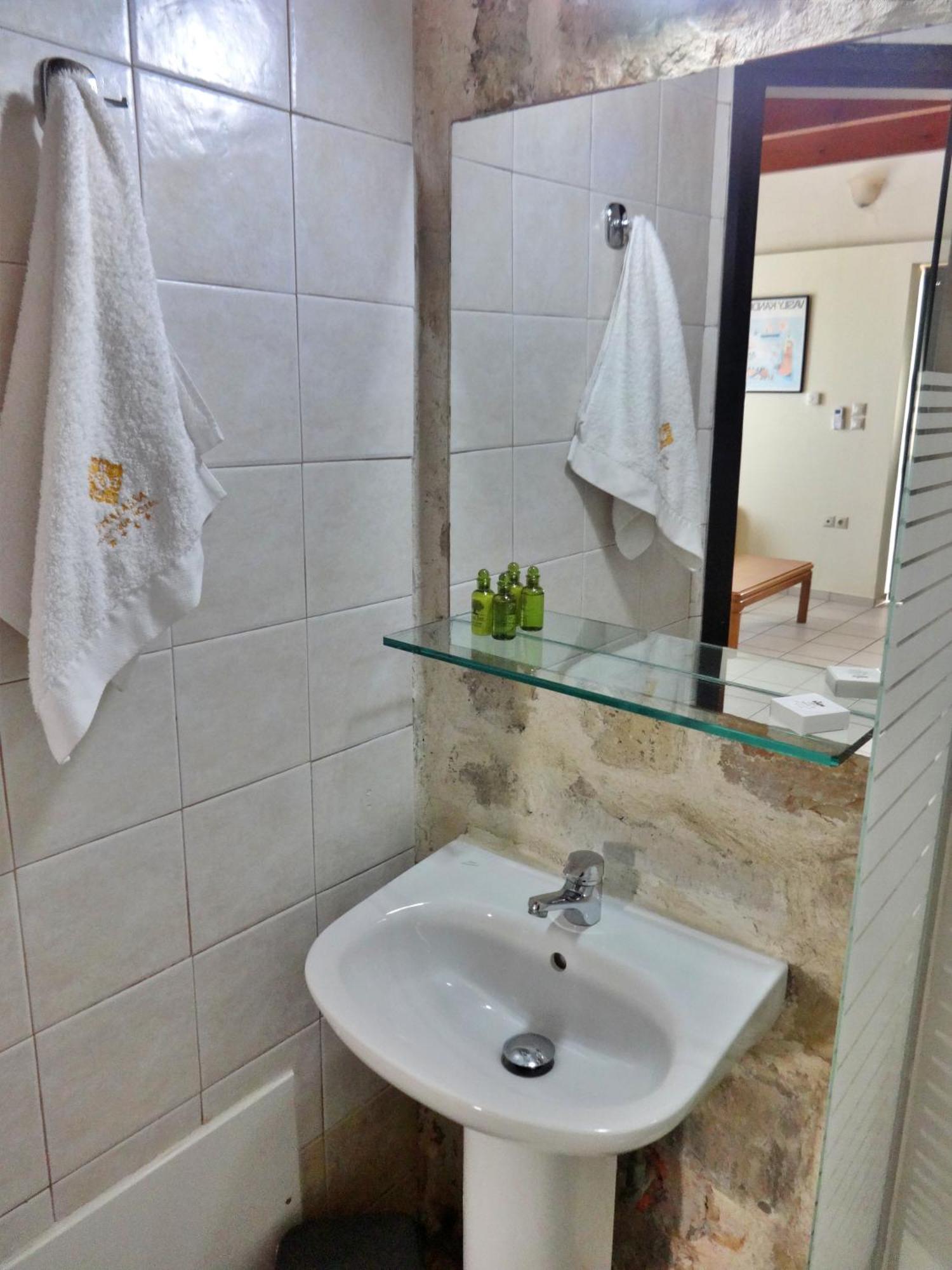 Thalassa Apartments Ретимно Экстерьер фото