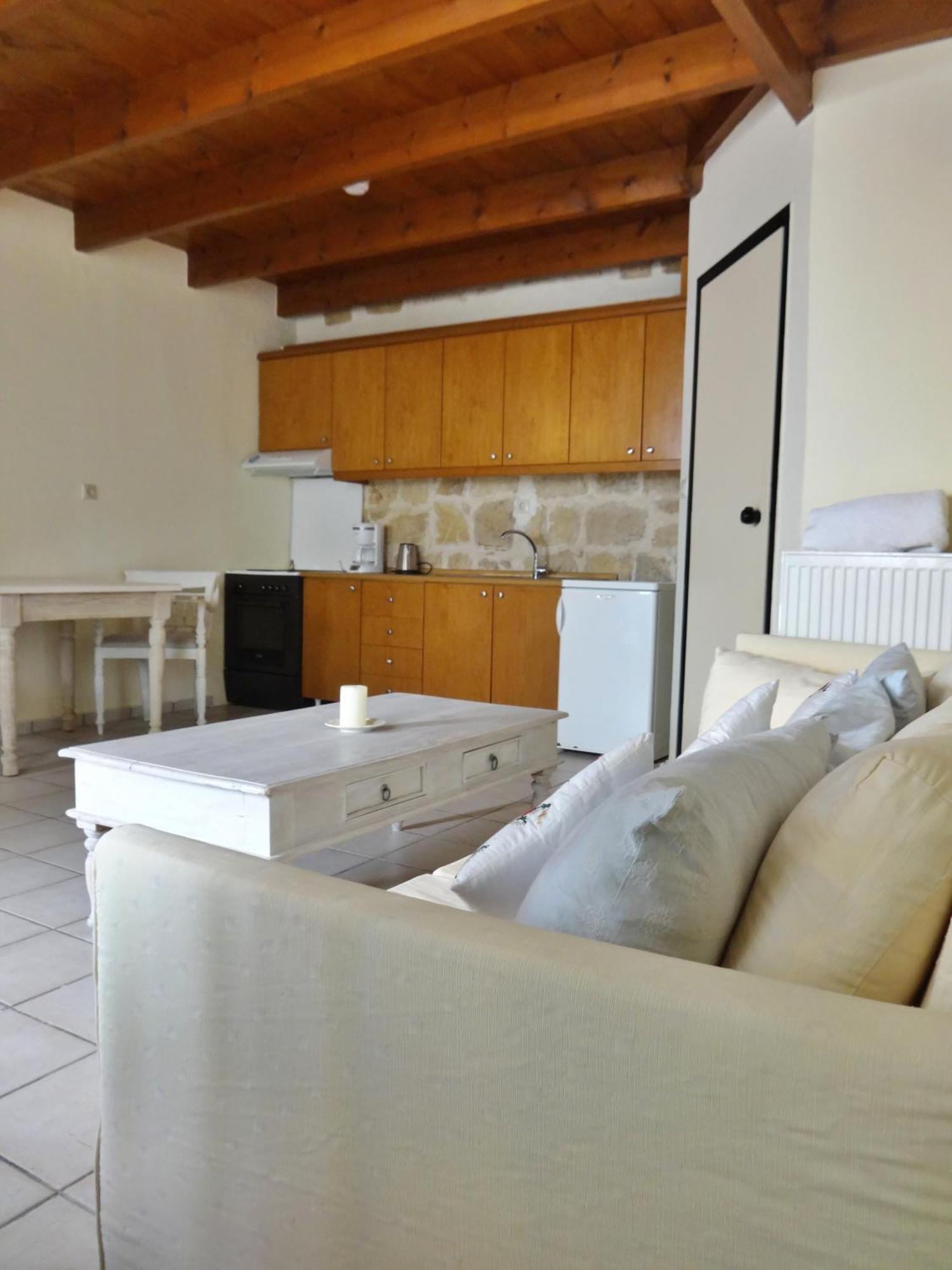 Thalassa Apartments Ретимно Экстерьер фото